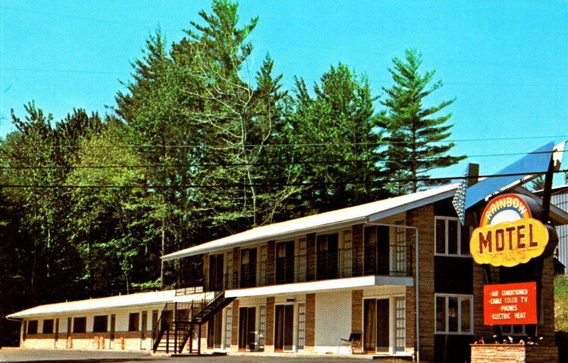 Rainbow Motel - Old Postcard Photo